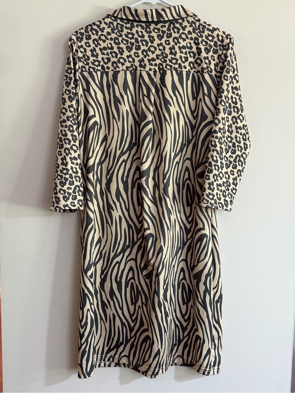 Gretchen Scott Jersey L Everywhere Tan/Black Animal Instincts Print Dress RESORT - Picture 7 of 13